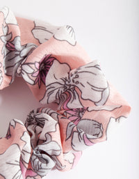 Floral Blush Scrunchie - link has visual effect only