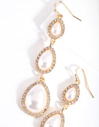 Gold Graduated Pearl Earrings - link has visual effect only