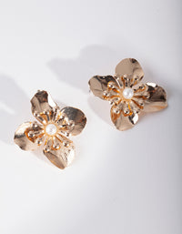 Shiny Gold Dainty Detail Petal Stud Earrings - link has visual effect only