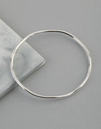 Silver Plated Brass 2.5mm Wavey Bangle - link has visual effect only