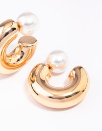 Gold Smooth Pearl C-Shaped Hoop Earrings - link has visual effect only