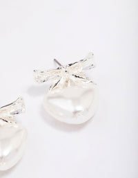 Silver Bow Pearl Heart Stud Earrings - link has visual effect only