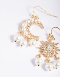 Gold Star & Moon Pearl Drop Earrings - link has visual effect only