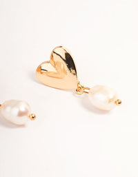 Gold Heart & Pearl Drop Earrings - link has visual effect only